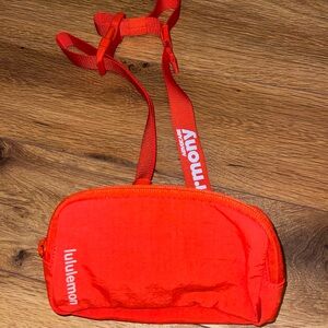 NEW red lululemon ft advocare harmony belt bag